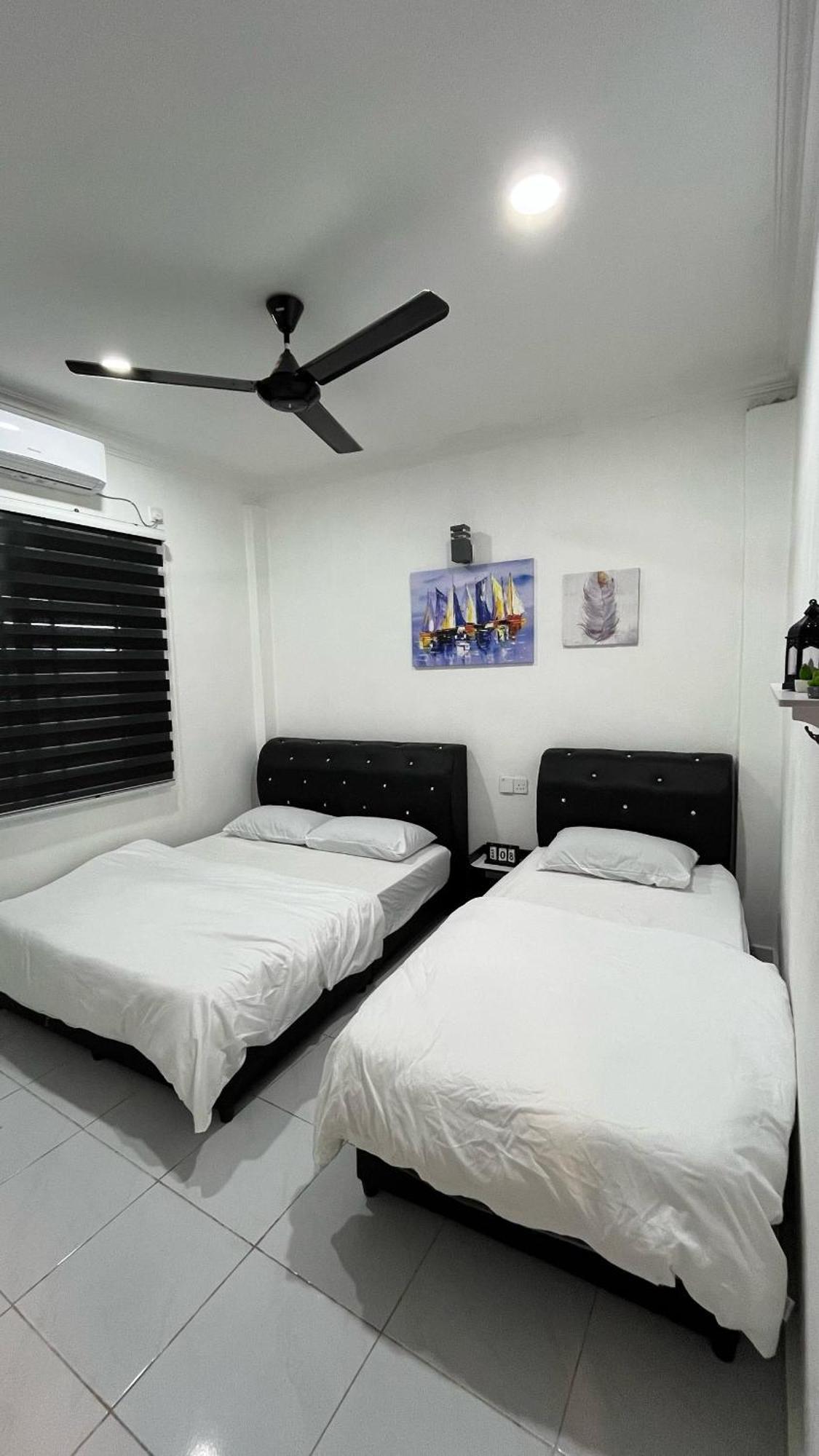 Roomstay By Abe Cottage Kampung Kuala Besut Стая снимка